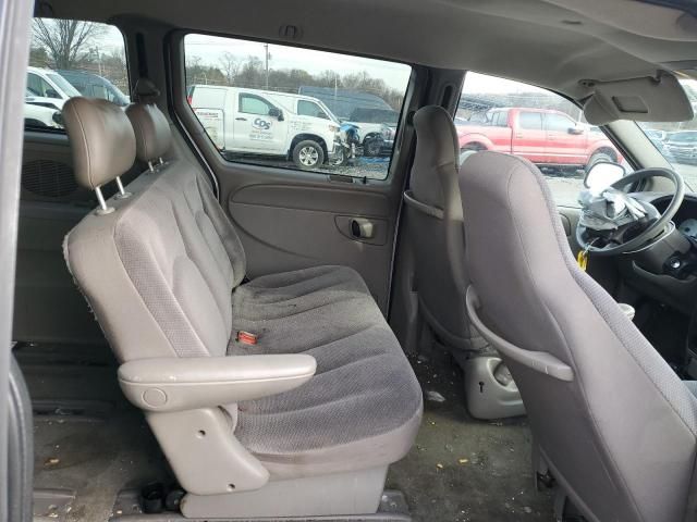 2003 Dodge Caravan SE