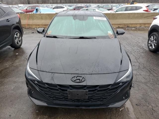 2022 Hyundai Elantra Blue