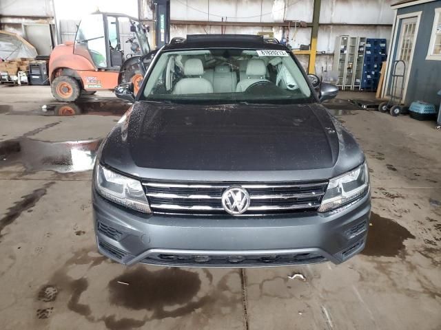 2018 Volkswagen Tiguan SE