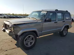 Salvage cars for sale from Copart Fresno, CA: 2001 Jeep Cherokee Classic