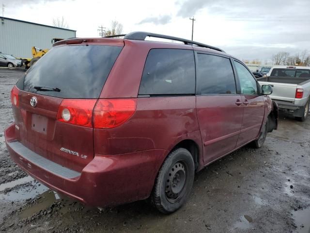 2009 Toyota Sienna CE