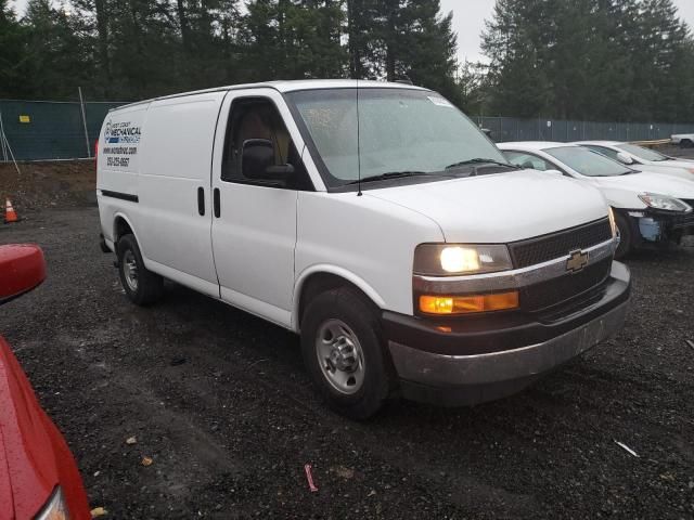 2017 Chevrolet Express G2500