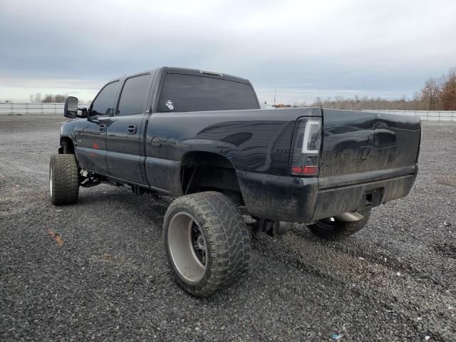 2004 GMC Sierra K2500 Heavy Duty