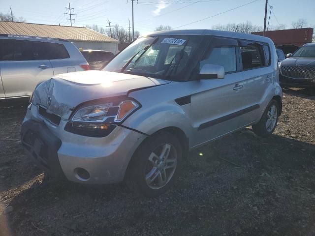 2011 KIA Soul +