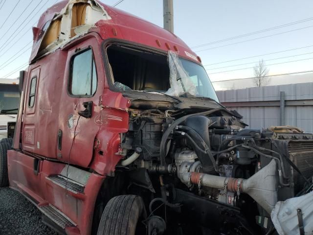 2018 Freightliner Cascadia 125