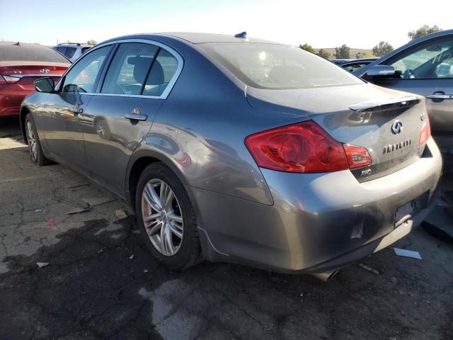 2015 Infiniti Q40