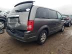 2010 Chrysler Town & Country LX