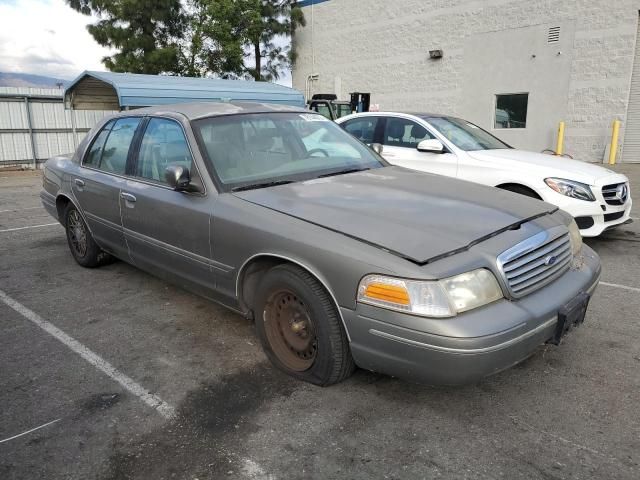 1999 Ford Crown Victoria LX