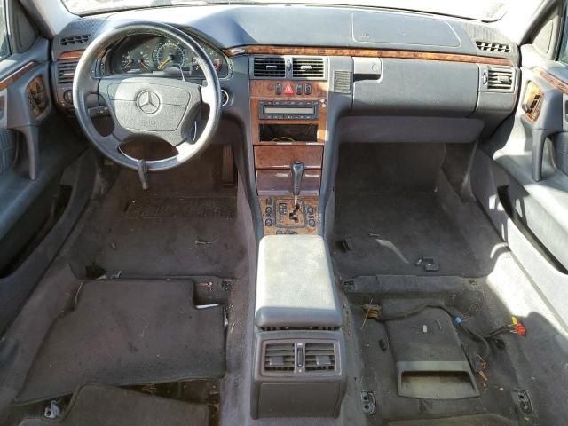 1999 Mercedes-Benz E 300TD