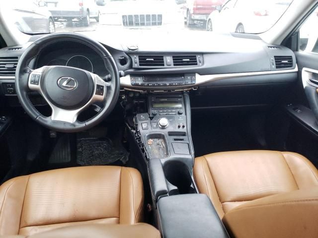 2013 Lexus CT 200