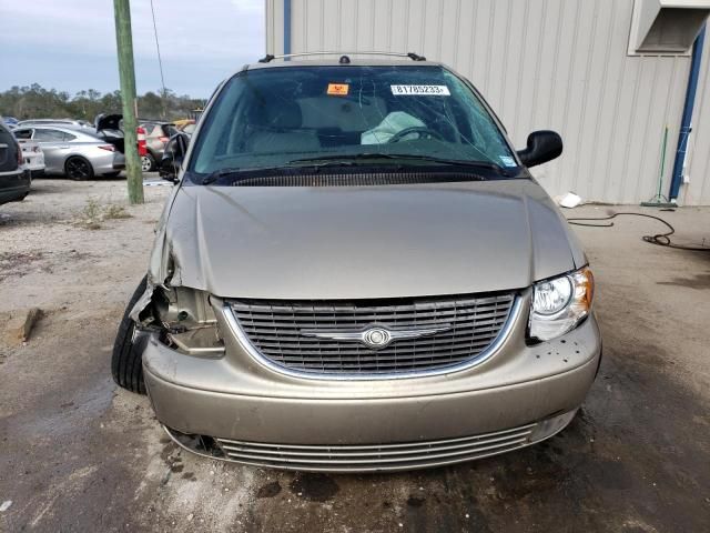 2005 Chrysler Town & Country Limited