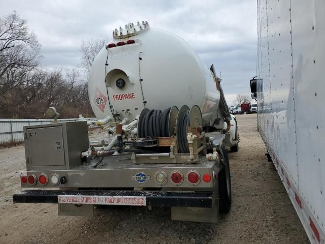 2015 Peterbilt 337