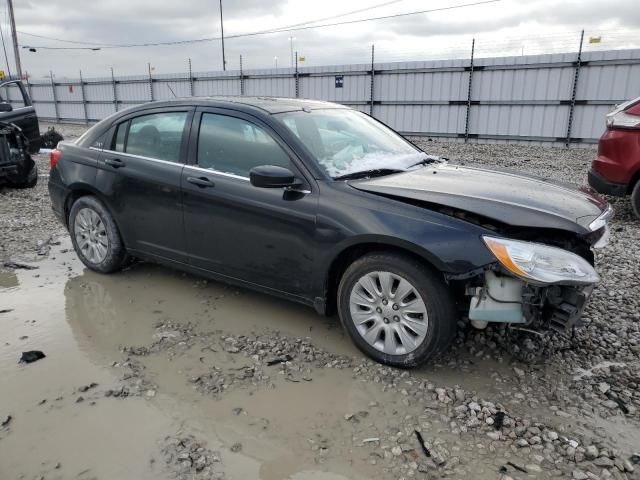 2013 Chrysler 200 LX