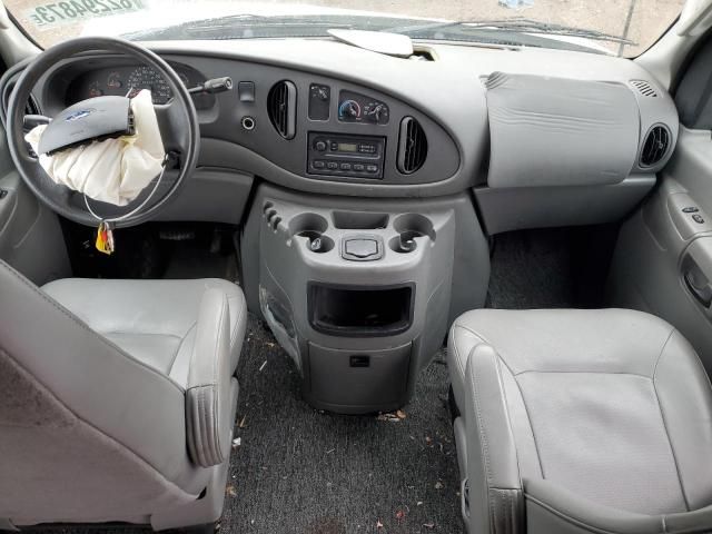 2003 Ford Econoline E150 Van