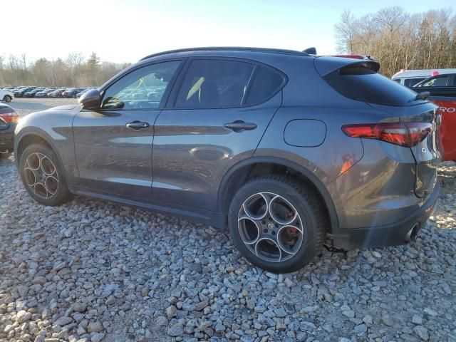 2018 Alfa Romeo Stelvio Sport