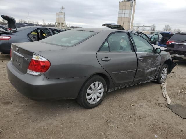 2005 Toyota Camry LE