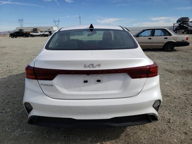 2023 KIA Forte LX