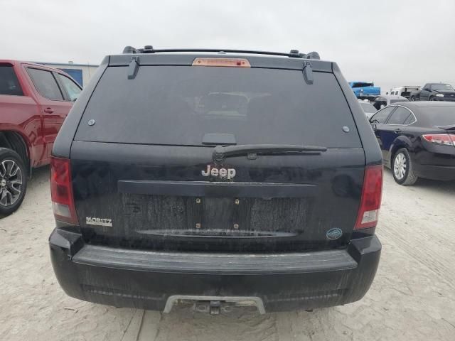 2005 Jeep Grand Cherokee Laredo