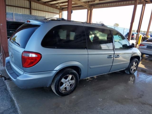 2005 Dodge Grand Caravan SXT