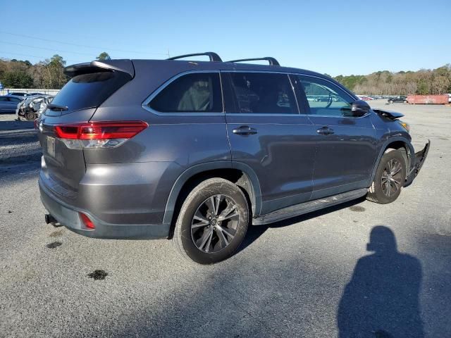 2019 Toyota Highlander LE