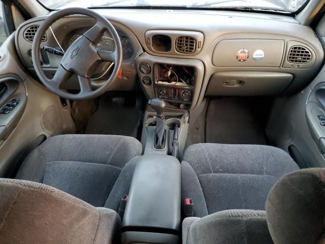 2004 Chevrolet Trailblazer LS