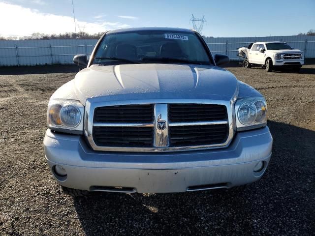 2006 Dodge Dakota Quad SLT