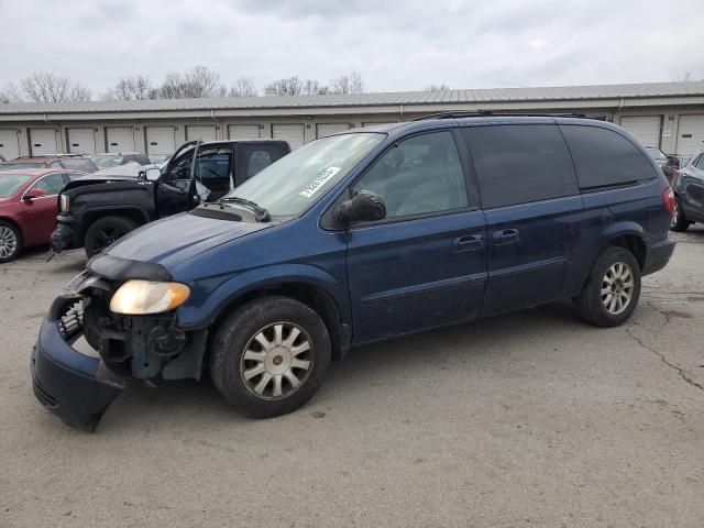 2003 Chrysler Town & Country EX