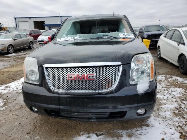 2011 GMC Yukon XL K1500 SLT