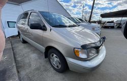 2000 Toyota Sienna LE for sale in Lebanon, TN
