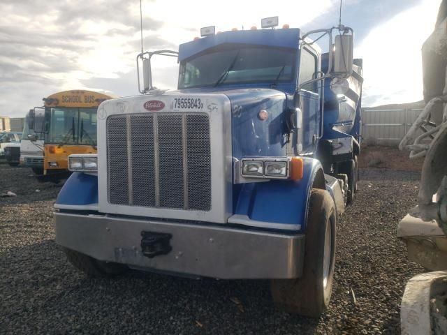 2013 Peterbilt 389