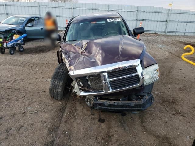 2005 Dodge Dakota Quad SLT