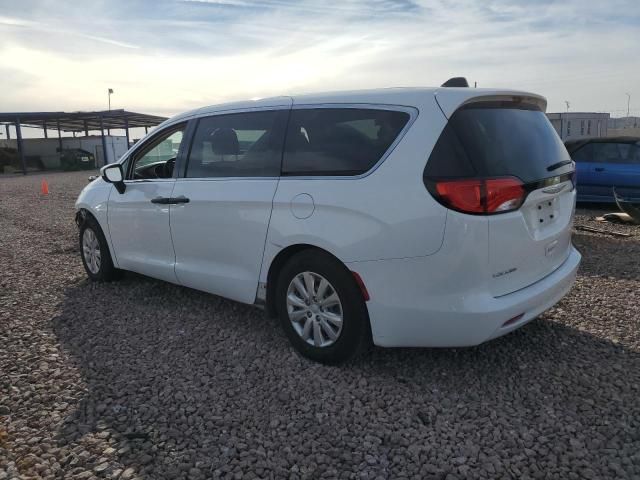 2020 Chrysler Voyager L