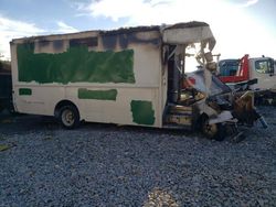 Salvage cars for sale from Copart Florence, MS: 2002 Freightliner Chassis M Line WALK-IN Van