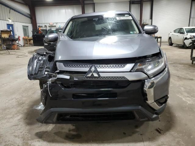 2020 Mitsubishi Outlander SE