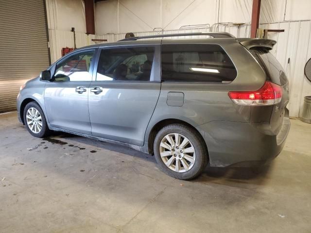 2011 Toyota Sienna LE