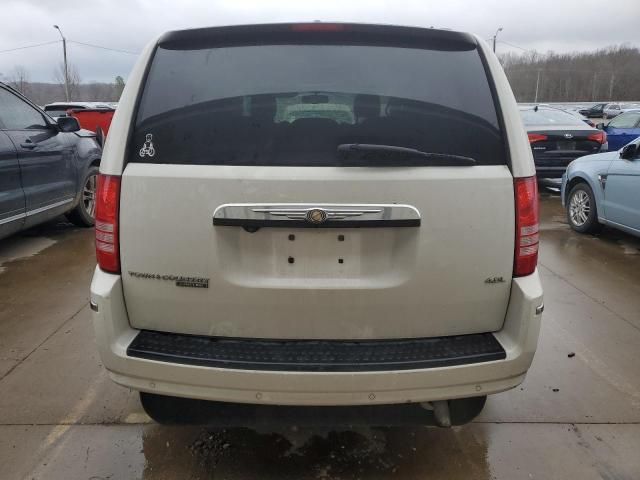 2008 Chrysler Town & Country Limited