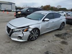 Nissan Altima salvage cars for sale: 2019 Nissan Altima Platinum