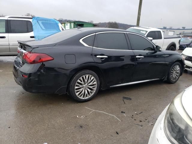 2016 Infiniti Q70 3.7