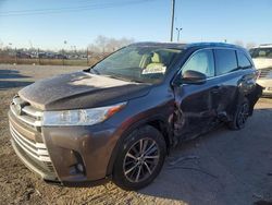Salvage cars for sale at Indianapolis, IN auction: 2019 Toyota Highlander SE