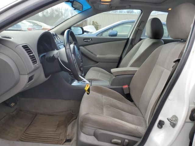 2011 Nissan Altima Base