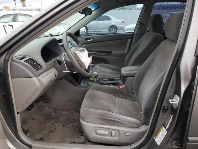 2005 Toyota Camry LE