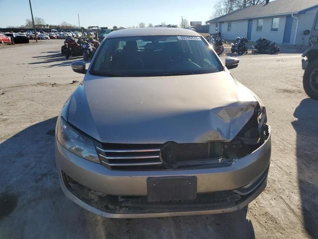 2015 Volkswagen Passat S