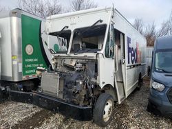 Salvage trucks for sale at Franklin, WI auction: 2018 Ford F59