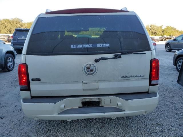 2003 Cadillac Escalade Luxury