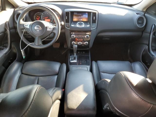 2010 Nissan Maxima S