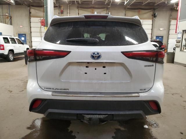 2021 Toyota Highlander Hybrid XLE