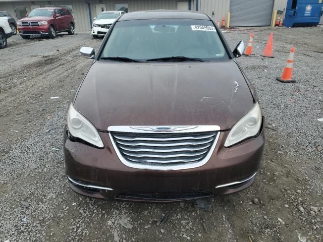 2013 Chrysler 200 Limited