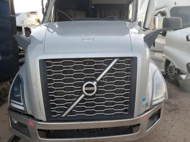 2022 Volvo VN VNL