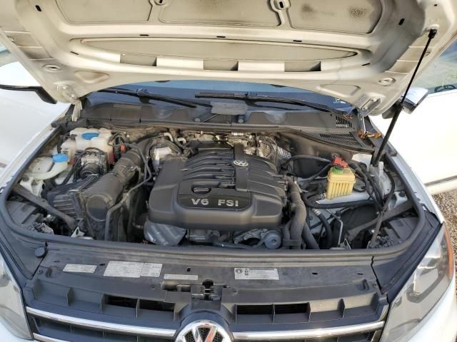 2013 Volkswagen Touareg V6