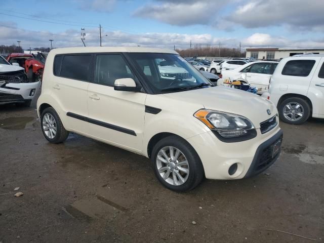 2013 KIA Soul +